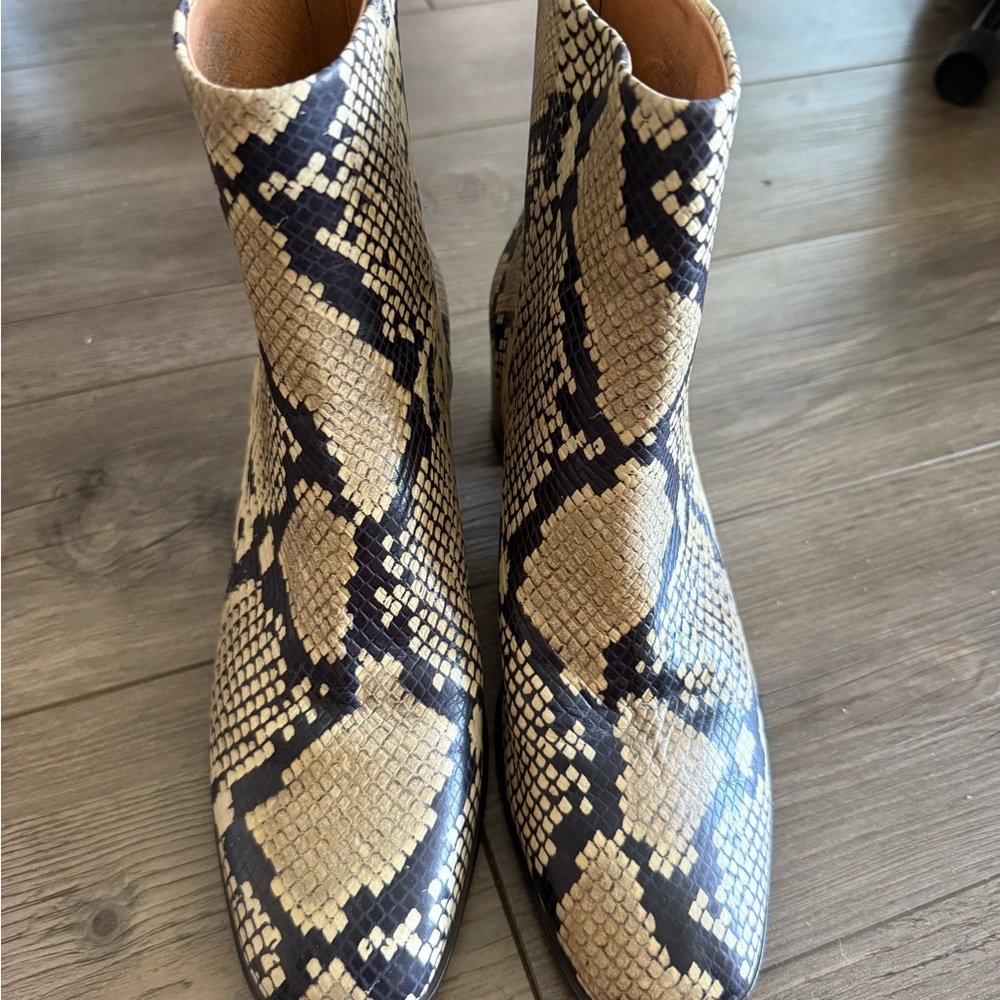 Madewell the essex ankle boot in snakeskin stamped leather (never worn!) - Picture 5 of 10